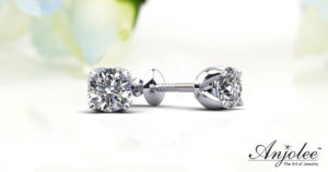Middle Year Anniversary Gifts -Tulip Diamond Stud Earrings